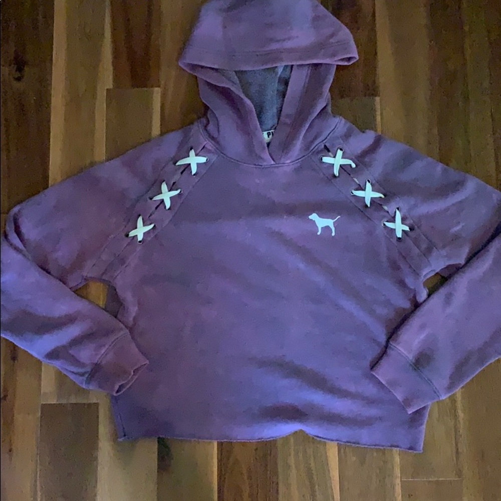 VS PINK• laced hoodie